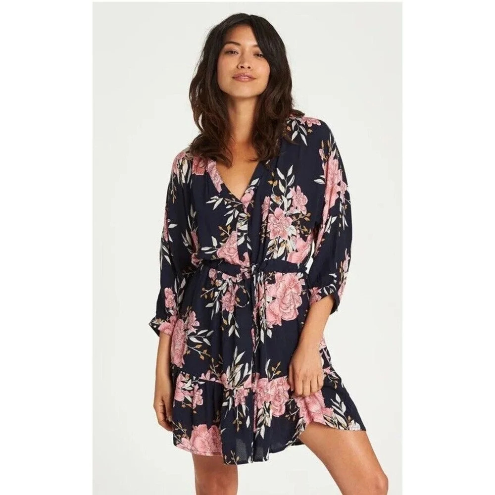 Billabong Marry Mine dress Women’s Size M Floral, Spring, Summer, Beach.
